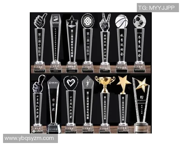 精美足球星水晶摆件彰显运动魅力与家居品味完美融合